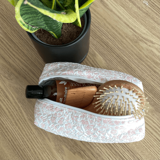 Trousse cube texturé