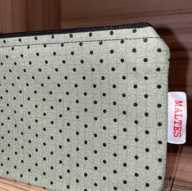 Mini pochette vert à pois 