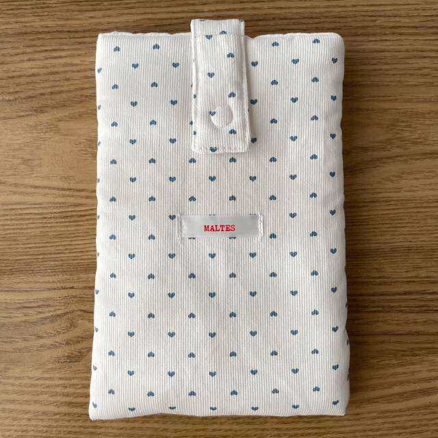 Housse de livre coeurs bleu (poche)