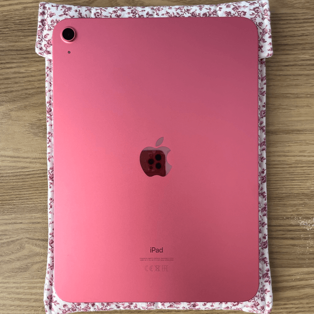 Housse de tablette fleurs rose