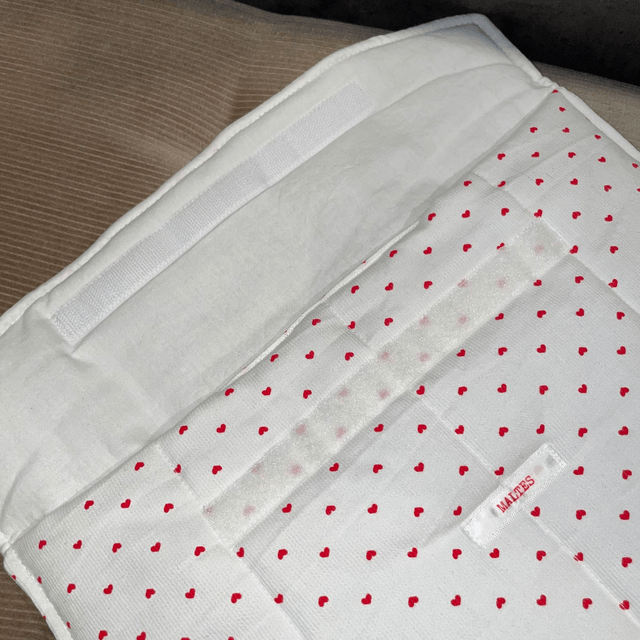 Pochette d'ordinateur coeurs