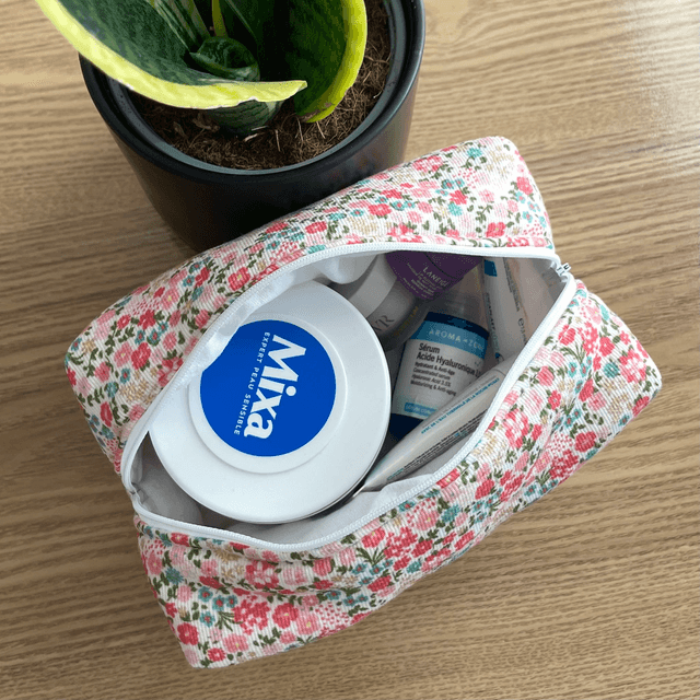 Trousse cube mini fleurs rose