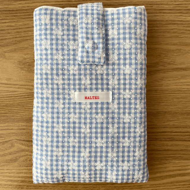 Housse de livre vichy bleu (poche)